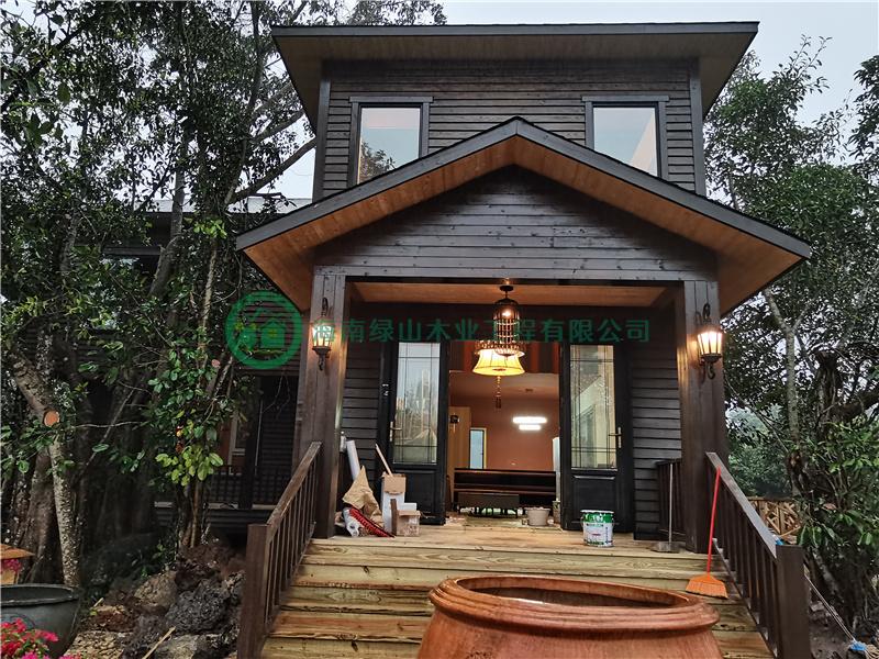 装配式轻钢别墅木屋